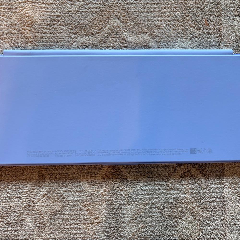 Logitech Keys-To-Go Bluetooth Keyboard - Picture 3 of 3